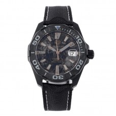 Aquaracer Calibre 5 Carbon Dial