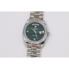 Daydate 36 128236 Malachite Diamond Marker Dial in Platinum